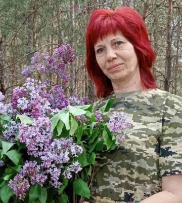 Медсестра з Полтавщини отримала нагороду «Золотий хрест» від Залужного