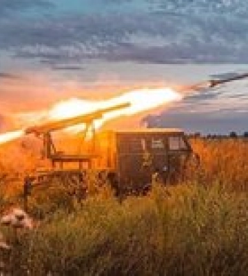 Генштаб: РФ атакует у Кременной, Бахмута и Донецка. ВСУ прорываются на Мелитополь — карта