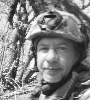 Сергій був мужнім та досвідченим воїном. Під Пологами загинув син з Дніпропетровщини