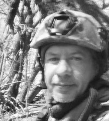 Сергій був мужнім та досвідченим воїном. Під Пологами загинув син з Дніпропетровщини
