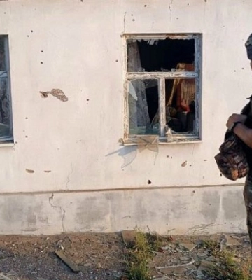 Ворожа армія обстріляла за добу 10 населених пунктів Донеччини, пошкоджений храм