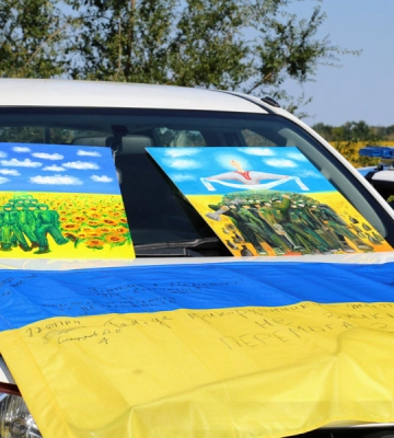 Запорізькі гвардійці подякували талановитому хлопчику Космо Максу за підтримку українських військових