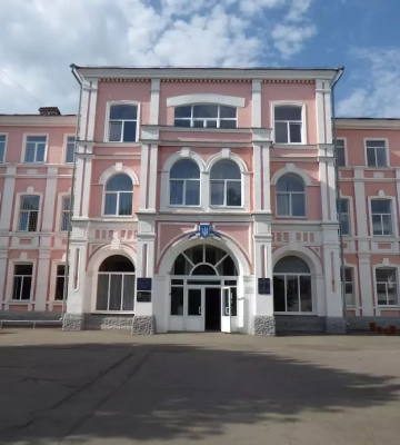У Полтаві ймовірно замінували політехнічний коледж