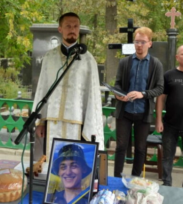 У Кропивницькому попрощались із загиблим воїном 