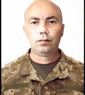У Смілі попрощалися із захисником, який помер на війні
