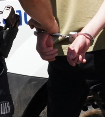 Жителя Львівщини підозрюють в зґвалтуванні 15-річної дівчини