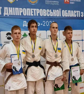 Дзюдоисты из Кривого Рога завоевали медали Чемпионата области