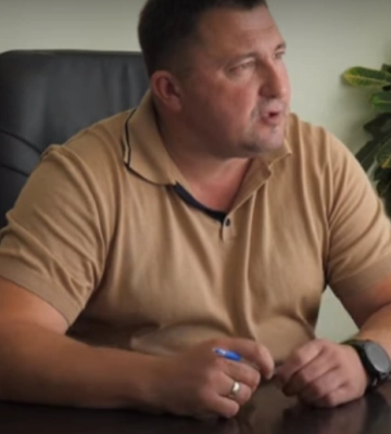Військові можуть забрати вже: мер Ківерців хоче 5000$ за «заниканий» БРДМ (відео)