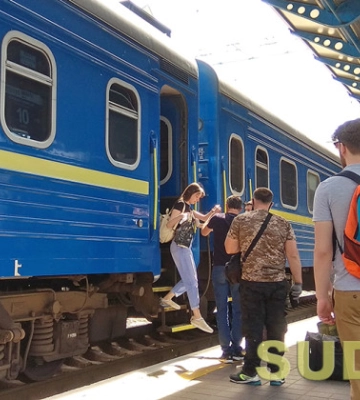 З Києва до Харкова пустять додаткові рейси: графік
