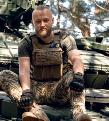 «Багатьох хлопців евакуював». Історія юриста з Вінниччини, який добровільно пішов на фронт