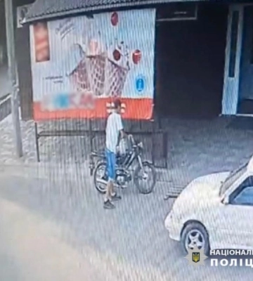 Біля торговельного павільйону на Одещині викрали транспортний засіб