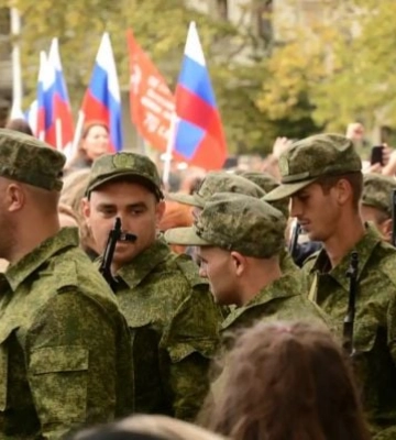 Кого в оккупированном Мелитополе насильно мобилизуют в российскую армию