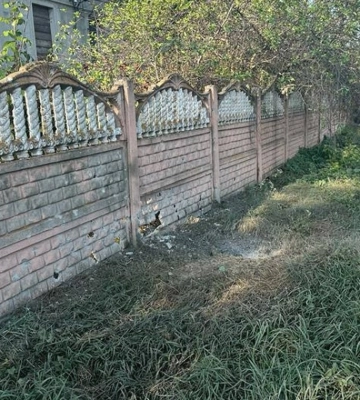 Росіяни обстріляли село на Харківщині: поранено чоловіка