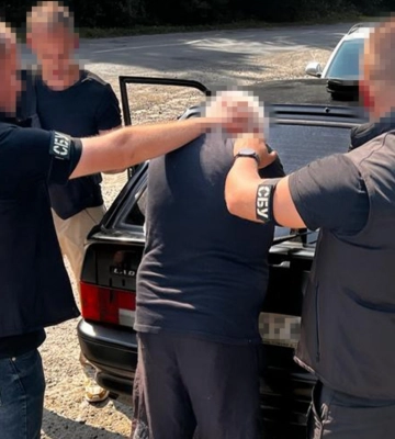 Агента РФ, который устанавливал &quot;GPS-маячок&quot; на опору моста для наведения российских ракет, задержали в Хмельницкой области, - СБУ. ВИДЕО+ФОТОрепортаж