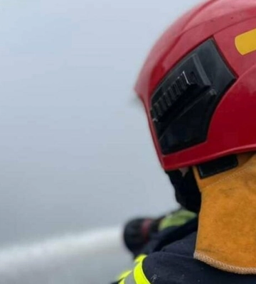 Вночі на Львівщині горіла автівка російського виробництва