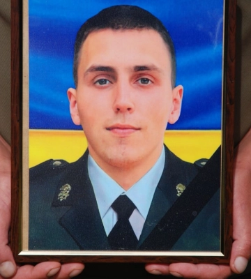 У Шостці провели в останню путь 21-річного героя