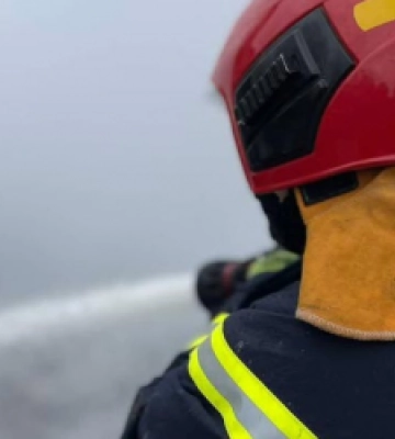 Вночі у Новому Роздолі загорівся ВАЗ
