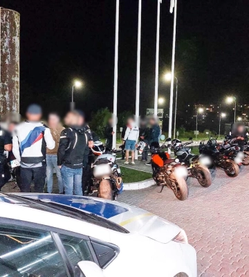 Патрульна поліція у Львові намагається домовитися із гучними байкерами, - ФОТО