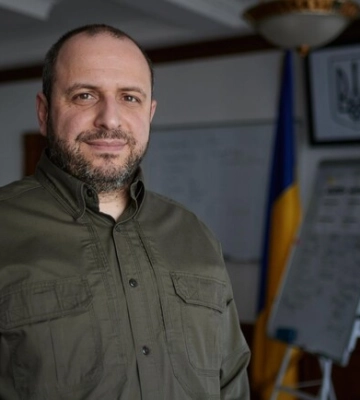 Призначили нового міністра оборони України: що відомо про Рустема Умєрова