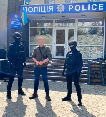В Харькове поймали наркокурьера, который был в международном розыске (видео)