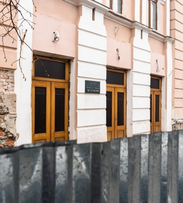 З львівських компаній стягли понад 130 тисяч за змову під час реставрації філармонії у Полтаві