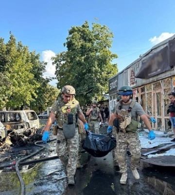 Удар по ринку в Костянтинівці - це навмисний теракт РФ, - Зеленський