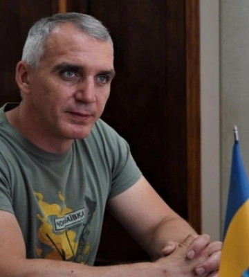 Мер Миколаєва підтвердив інформацію щодо викрадення меблів та техніки з приміщення міськради
