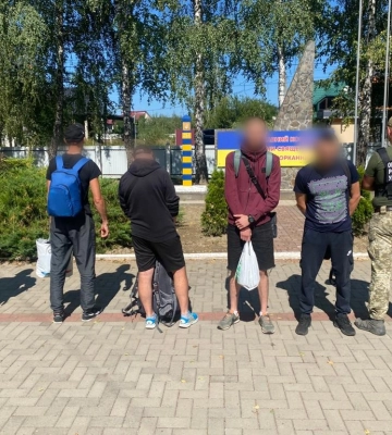 11 чоловіків призовного віку намагались минулої доби на Закарпатті незаконно потрапити до Румунії (ФОТО)