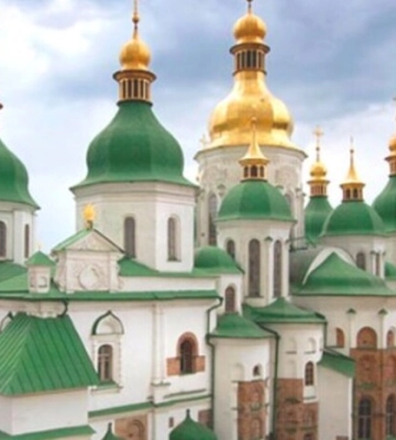 ЮНЕСКО планирует оградить достопримечательности Киева и Львова от войны – Le Figaro
