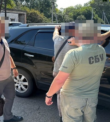 Криворожские правоохранители разоблачили на взятке служащего «Укрзализници»