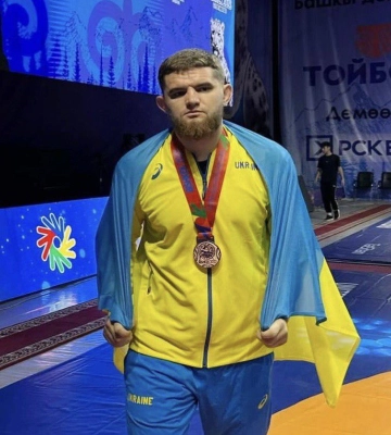 Миколаївський спортсмен Андрій Косов - бронзовий призер Чемпіонату світу з греко-римської боротьби