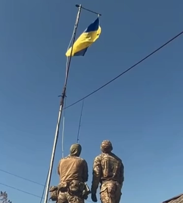 Український прапор підняли у двох селах на Харківщині, що були у «сірій зоні»