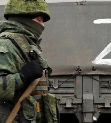 Росіяни вдарили по своїх же морпіхах в Роботиному: документи та відео з полоненим