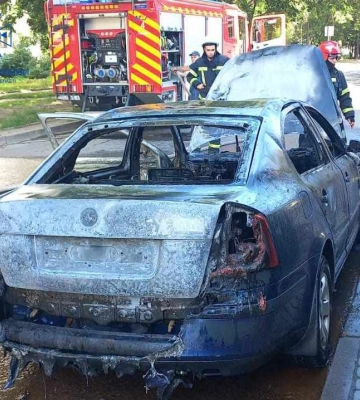 У Львові вщент згоріла «Skoda Octavia»