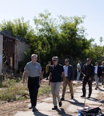 Блінкен відвідав звільнені від окупантів прикордонні території