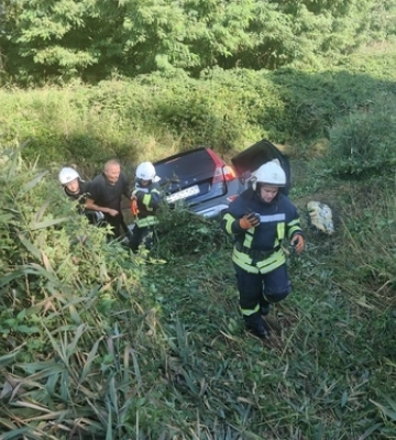 На Ковельщині водій легковика злетів у кювет: працювали рятувальники 