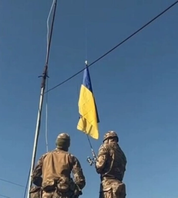 Бійці «Сталевого кордону» підняли прапор України над двома селами на Харківщині (ВІДЕО)