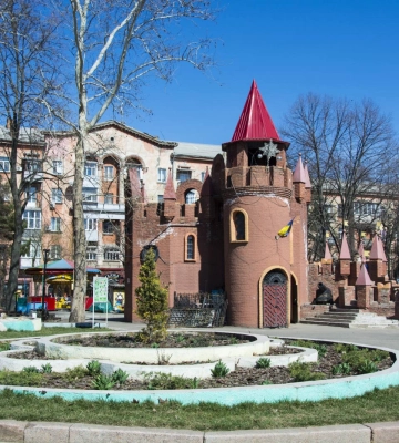 Для оптимізації: у Миколаєві планують об&amp;#039;єднати дитяче містечко «Казка» та Палац урочистих подій