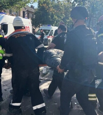 Є загиблий і поранені: нові деталі обстрілу Кривого Рога 