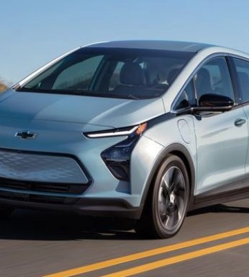 GM відкликає понад 10 тис. зарядних пристроїв для моделі Chevrolet Bolt