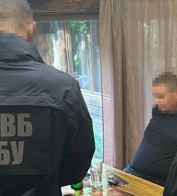 У Чернівцях керівник будівельного підприємства намагався підкупити співробітника СБУ
