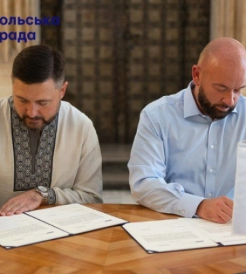 Вроцлав допоможе у відбудові Маріуполя, мери міст підписали відповідні документи