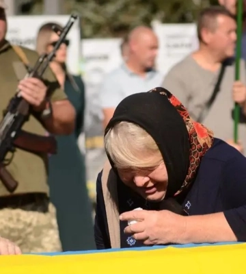 У Рівному оплакали захисника Андрія Колодчака (ФОТО)