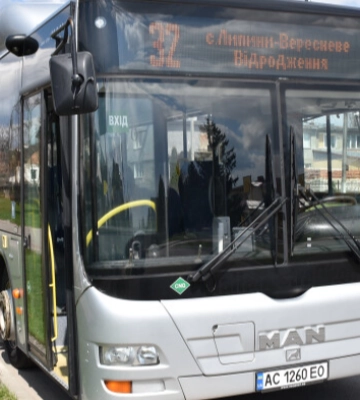 Ціна на паливо зросла: чи вплине це на вартість проїзду в луцьких автобусах