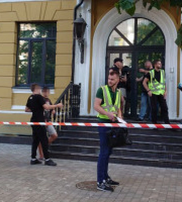 У Києві припинили діяльність ще одного шахрайського call-центру