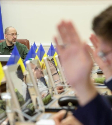 Кабмін зобов'язав замовників пояснювати необхідність держзакупівель на суму понад 50 тисяч гривень