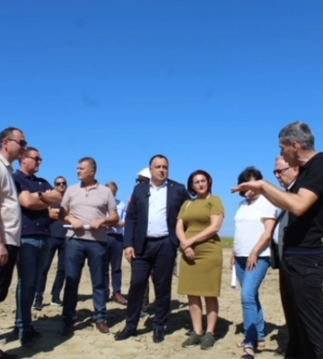 На Берегівщині триває будівництво сміттєсортувального заводу