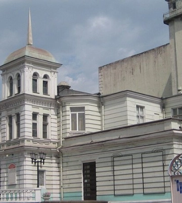 У Кам’янському на вулиці застрелили чоловіка, в області проводять поліцейську спецоперацію