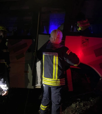 У Луцьку на Львівській автобус влетів у дерево 
