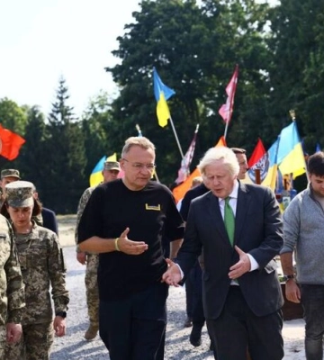 Борис Джонсон у Львові: що відвідав 